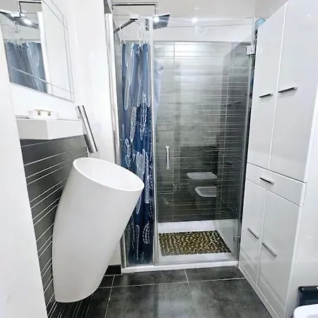 Chic Vue Mer Avec Clim Sur La Prom 아파트 니스