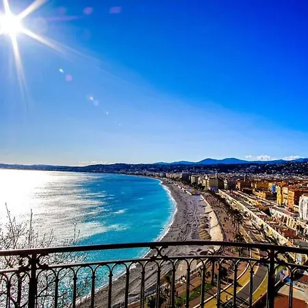 Chic Vue Mer Avec Clim Sur La Prom *